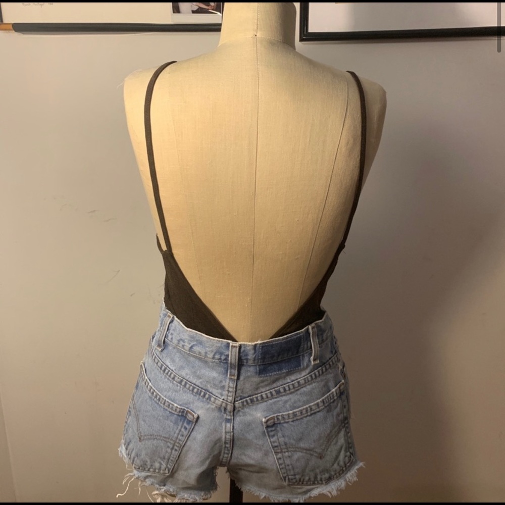 Low back tank - Picture 3 of 6